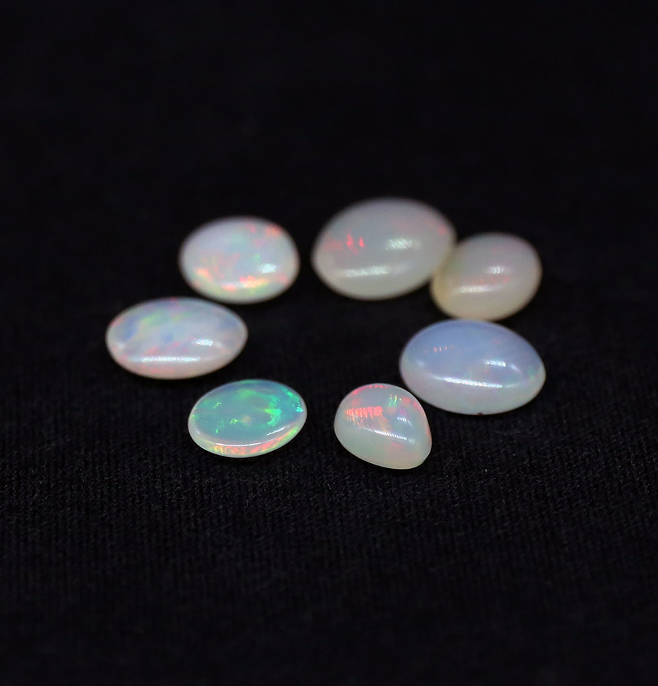 White Ethiopian opal